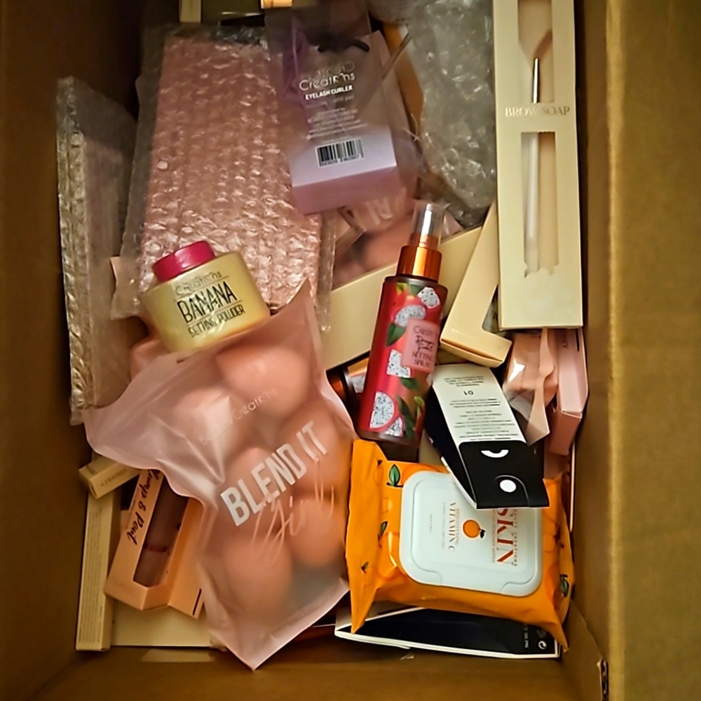 Mix box makeup